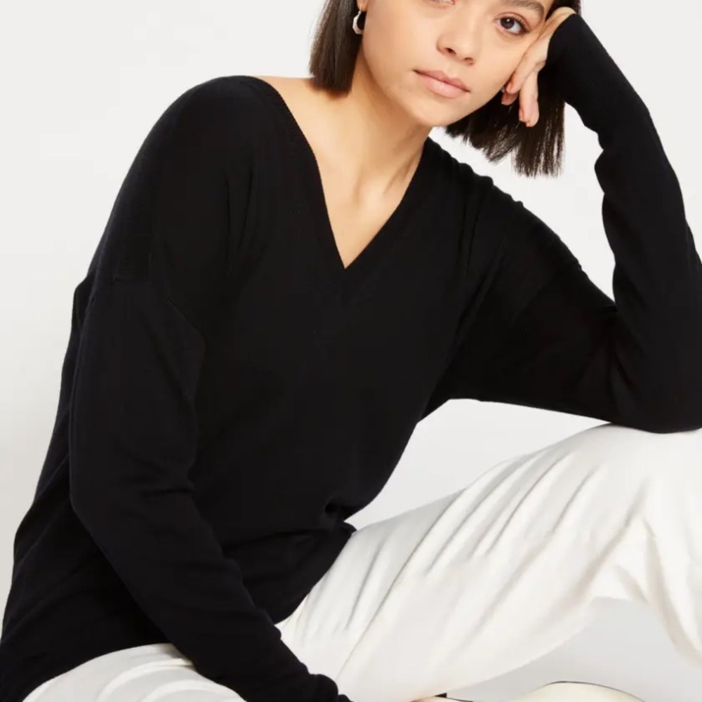 NWT- Universal Standard Lightweight Merino Double V Sweater